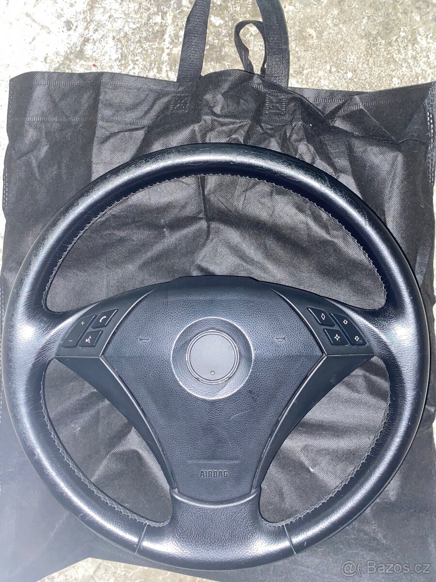 BMW e60 volant
