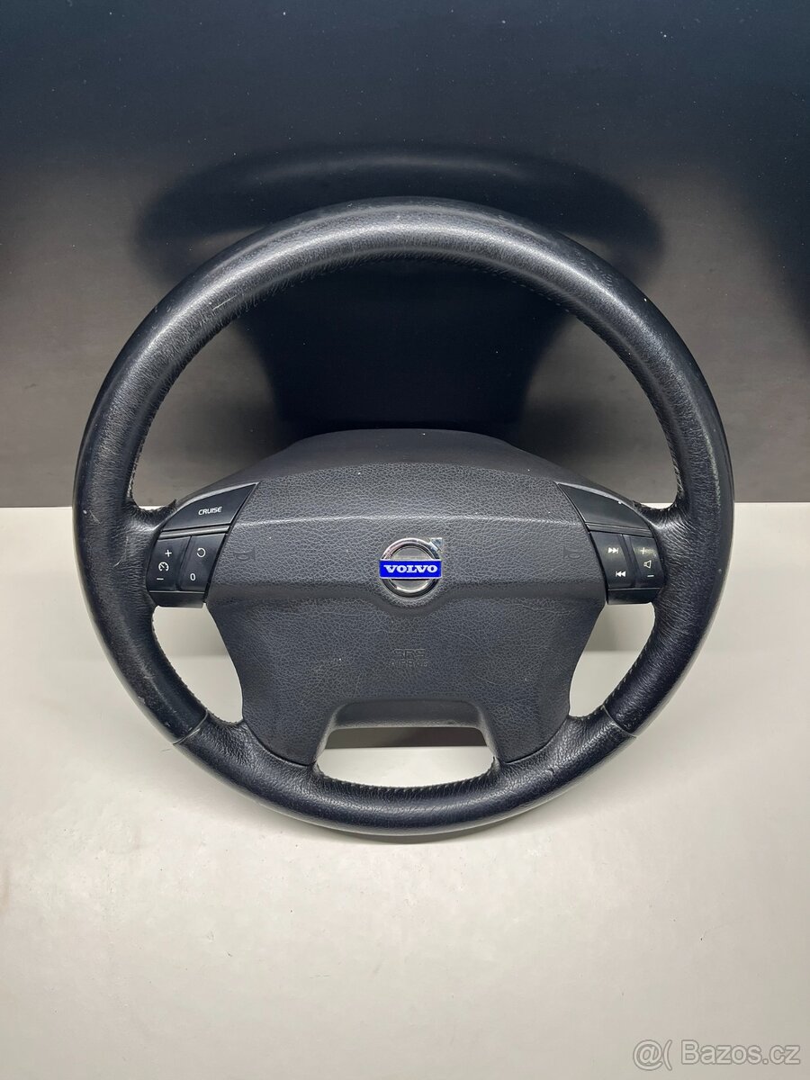 //Volant včetně Airbagu Volvo XC90//