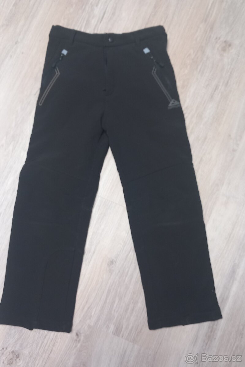 Zimní chlapecké softsheelové kalhoty 140