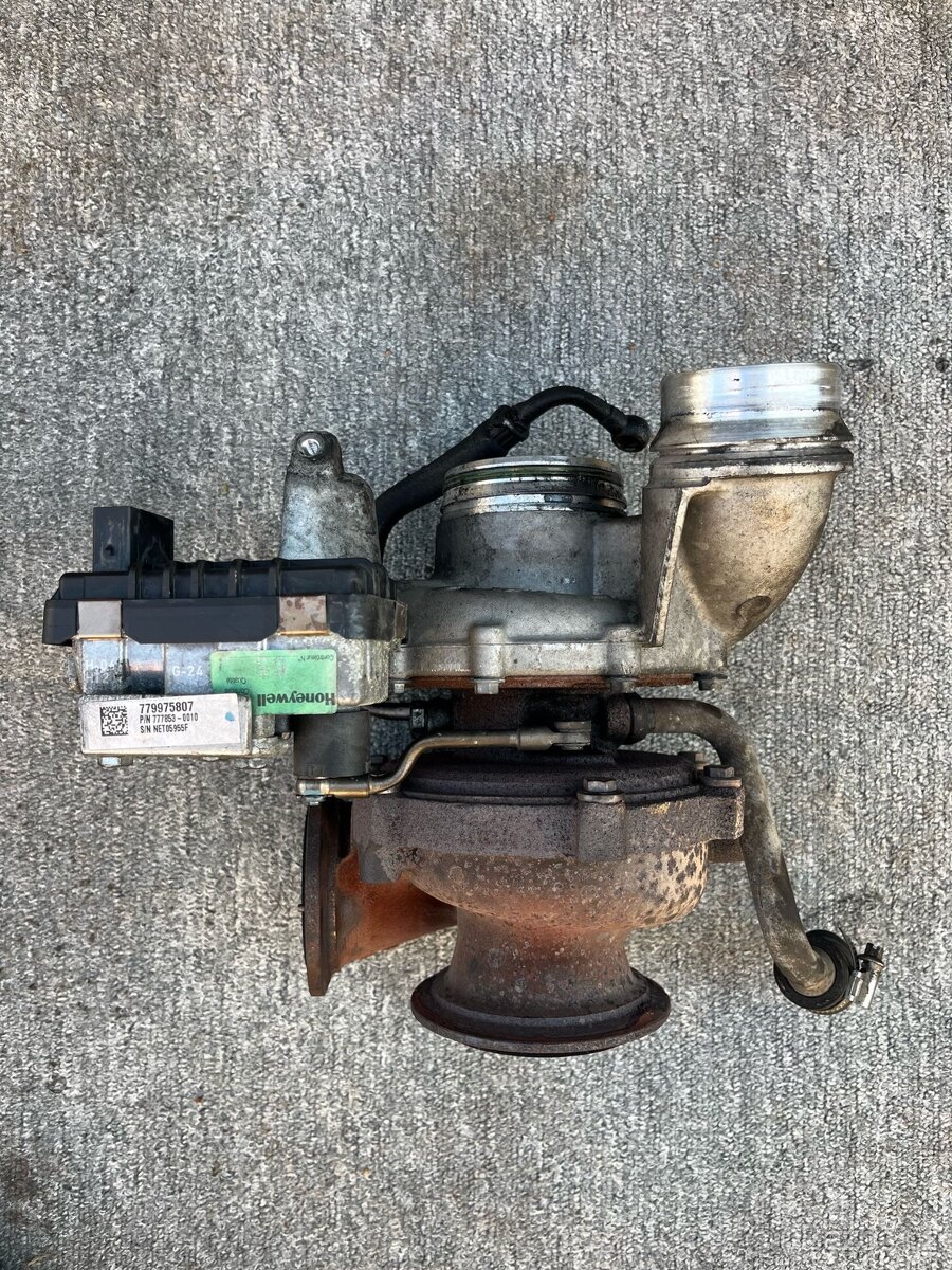 Bmw f10 / f11 530d 180kw turbo.