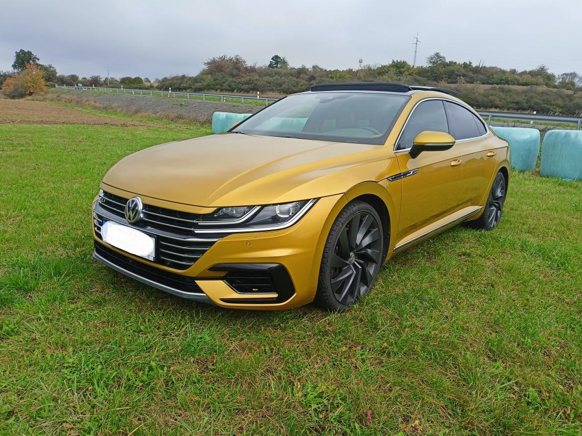 VW Arteon R-Line,2,0 TDi176kw,4Motion,Pano,Virtual,Matrix,ČR