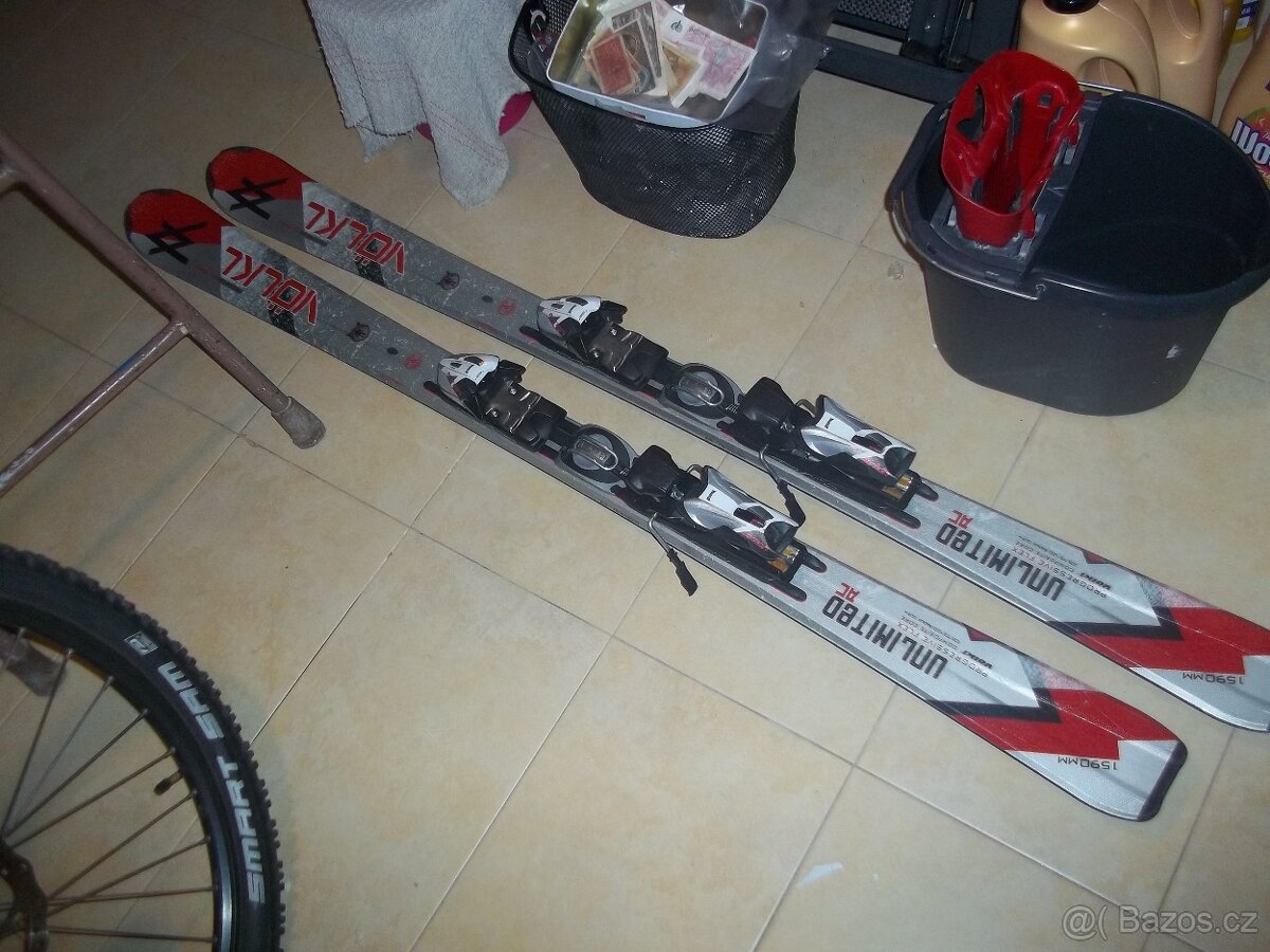 Carvingové lyže Volkl 159 cm