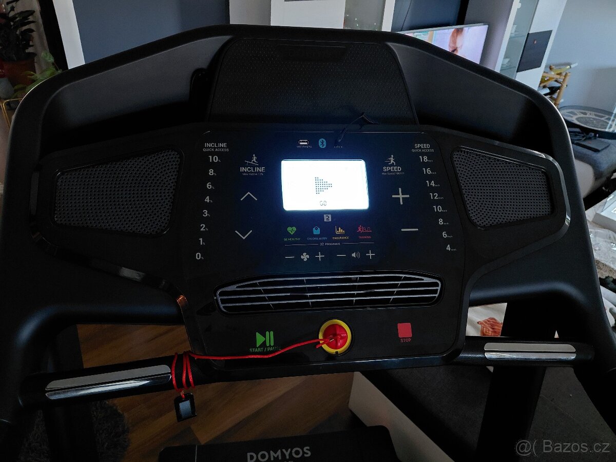 Běžecký pás Domyos T900 D