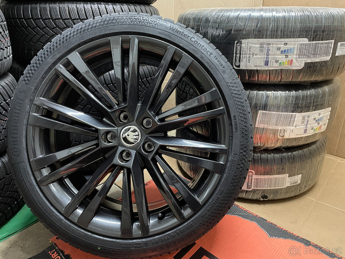 ŠKODA SUPERB III, IV ZIMNÍ NOVÁ CANOPUS 235/40/19 R.V 2024