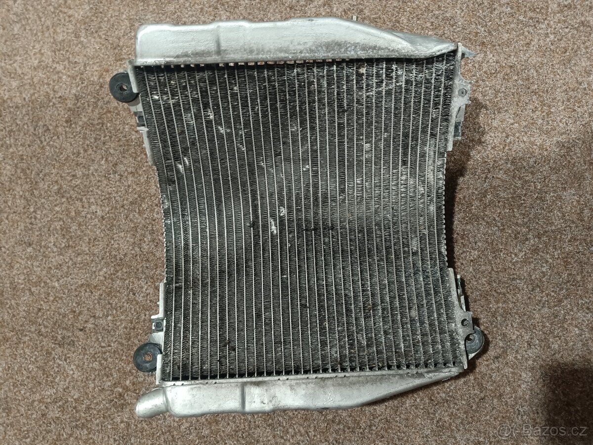 Chladič Kawasaki ZX-7R