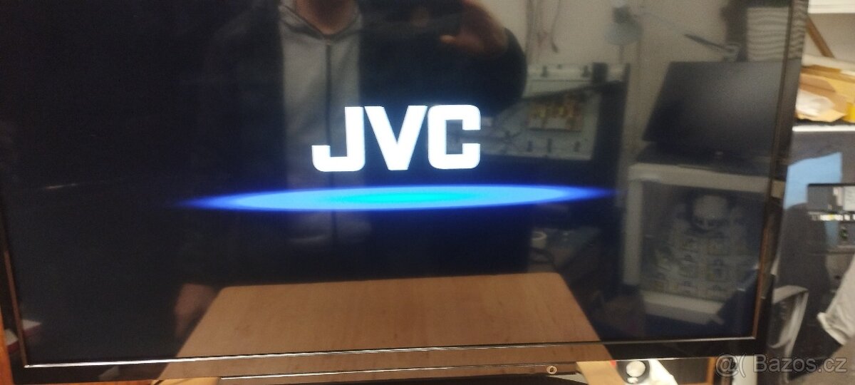 Smart led tv JVC 32"