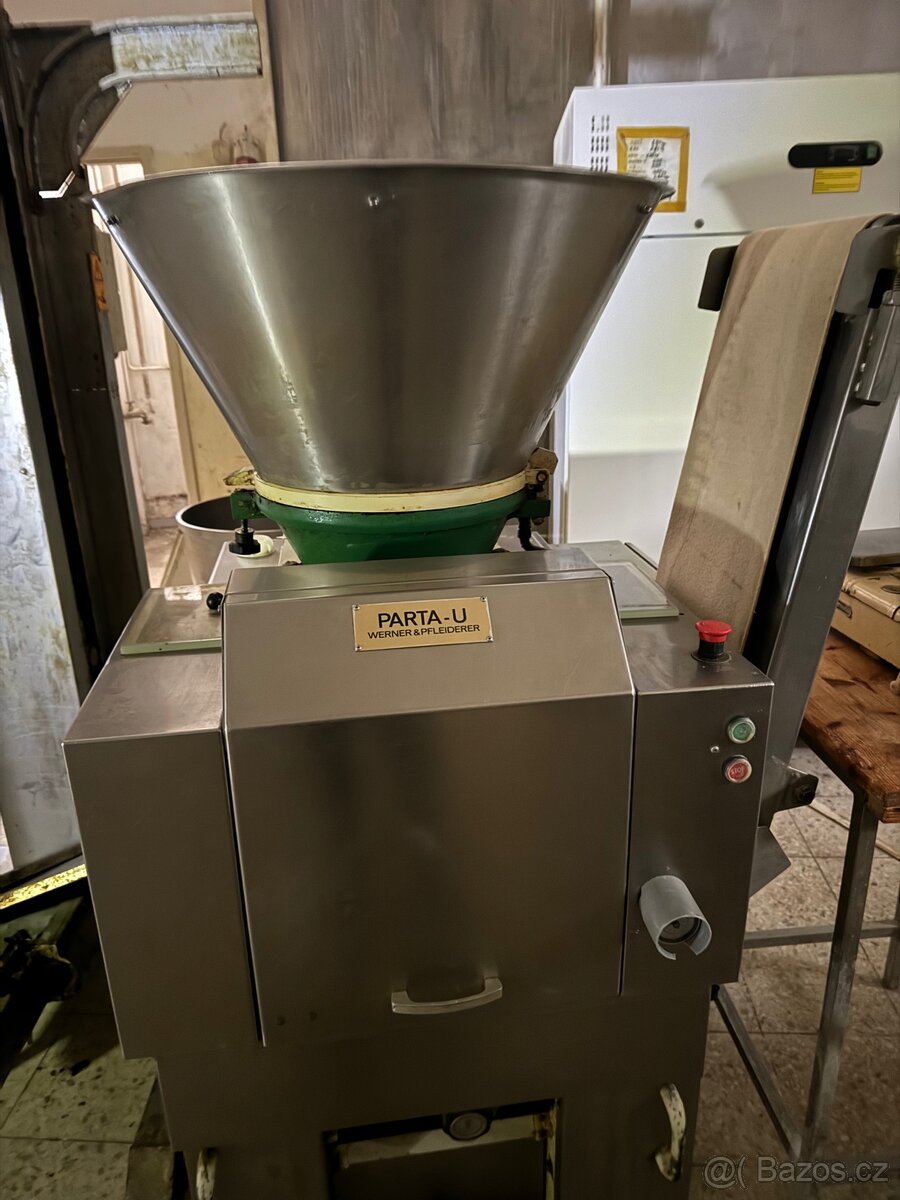 Chlebová dělička Parta U1