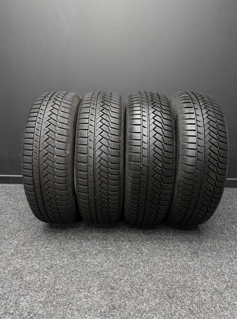 Sada pneu Continental 215/65/17 99H