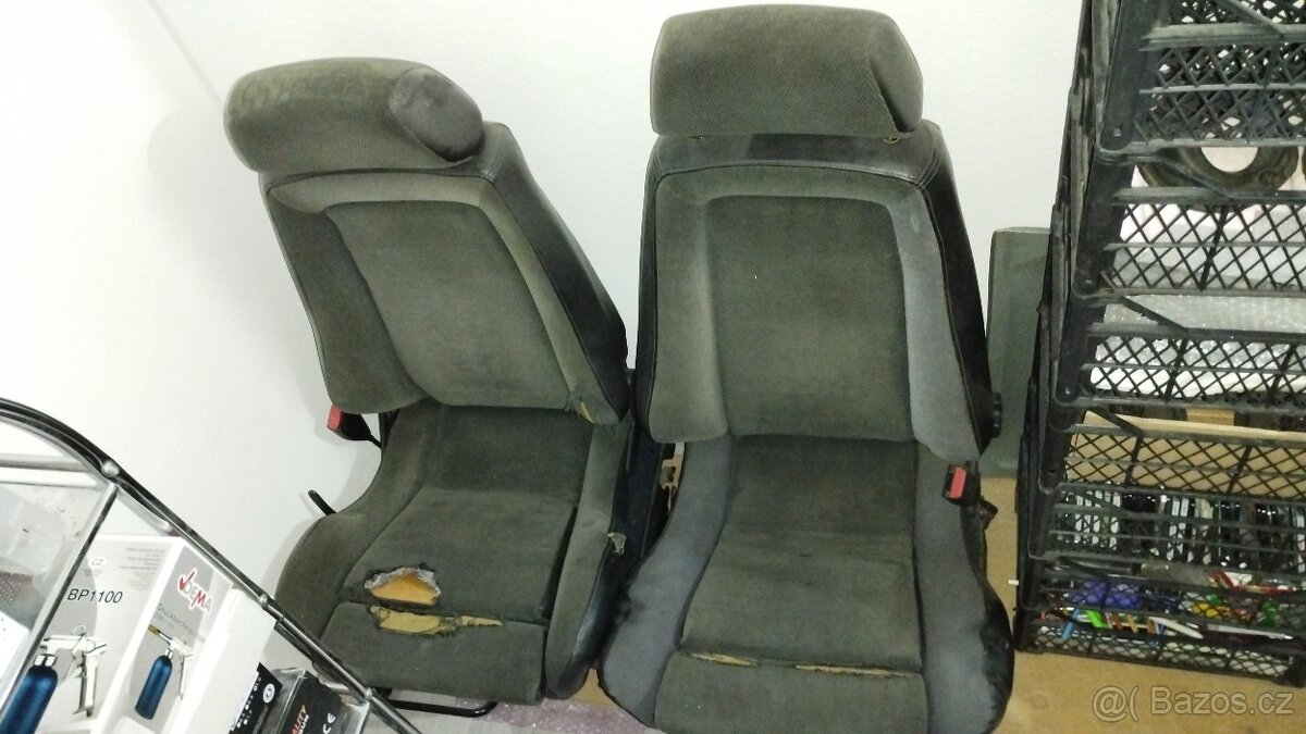 Sedadla RECARO z BMW E28