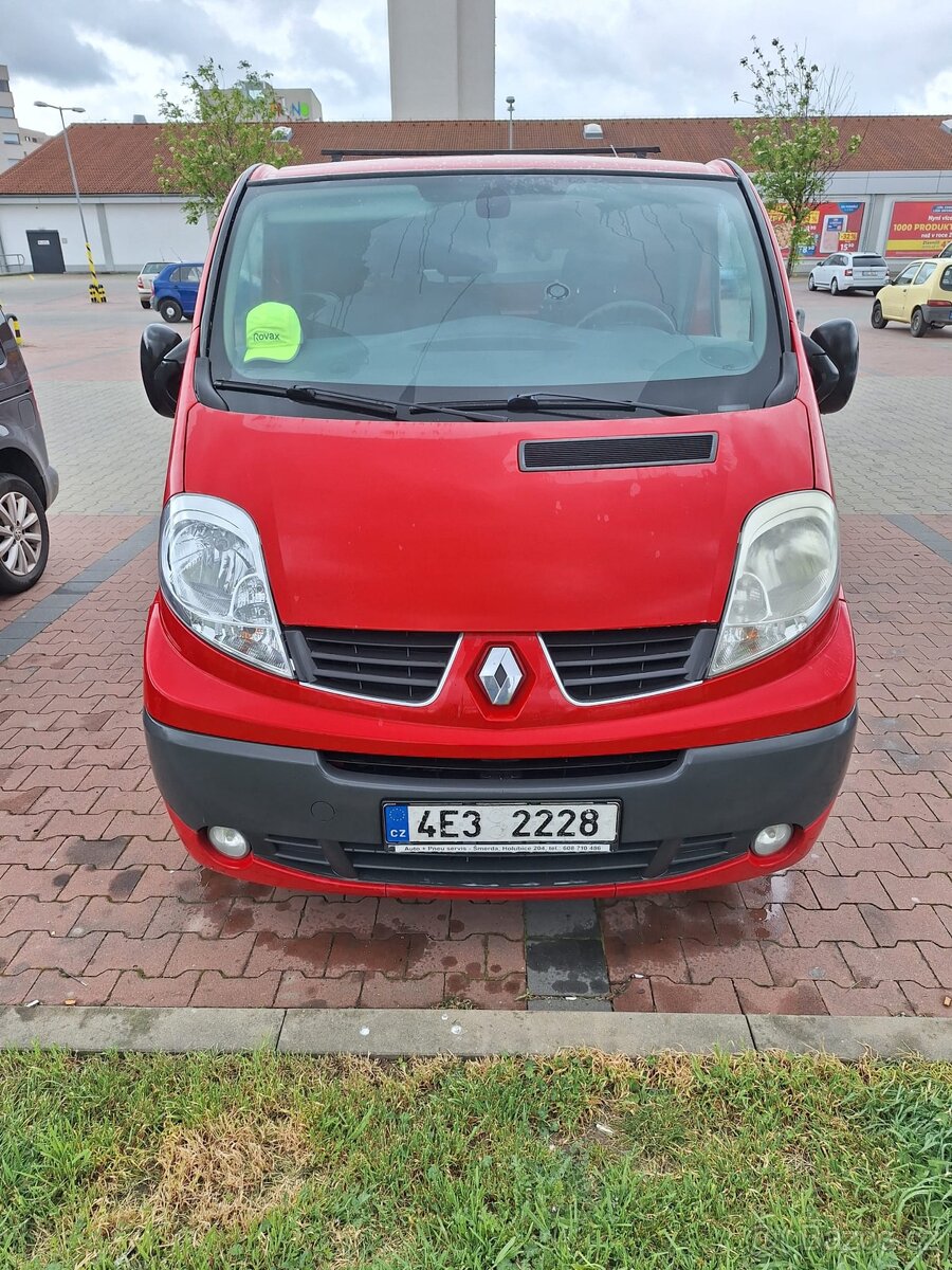 Renault trafic