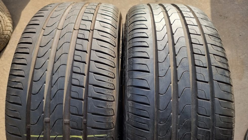 Letní pneu 235/40/19 Pirelli