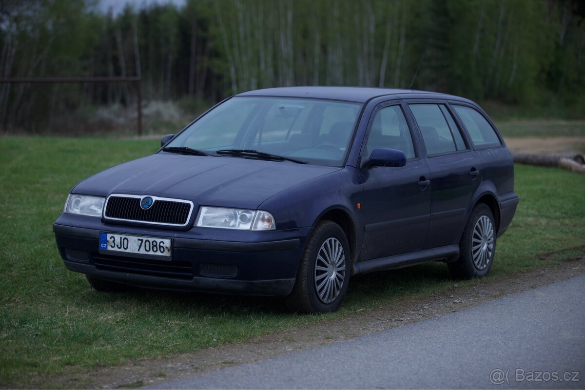Skoda Octavia 1 1.6SR