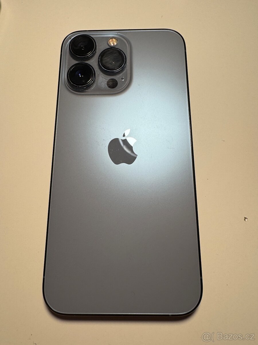 Apple iPhone 13 Pro, 1TB Sierra Blue + 2 x ochranné pouzdro