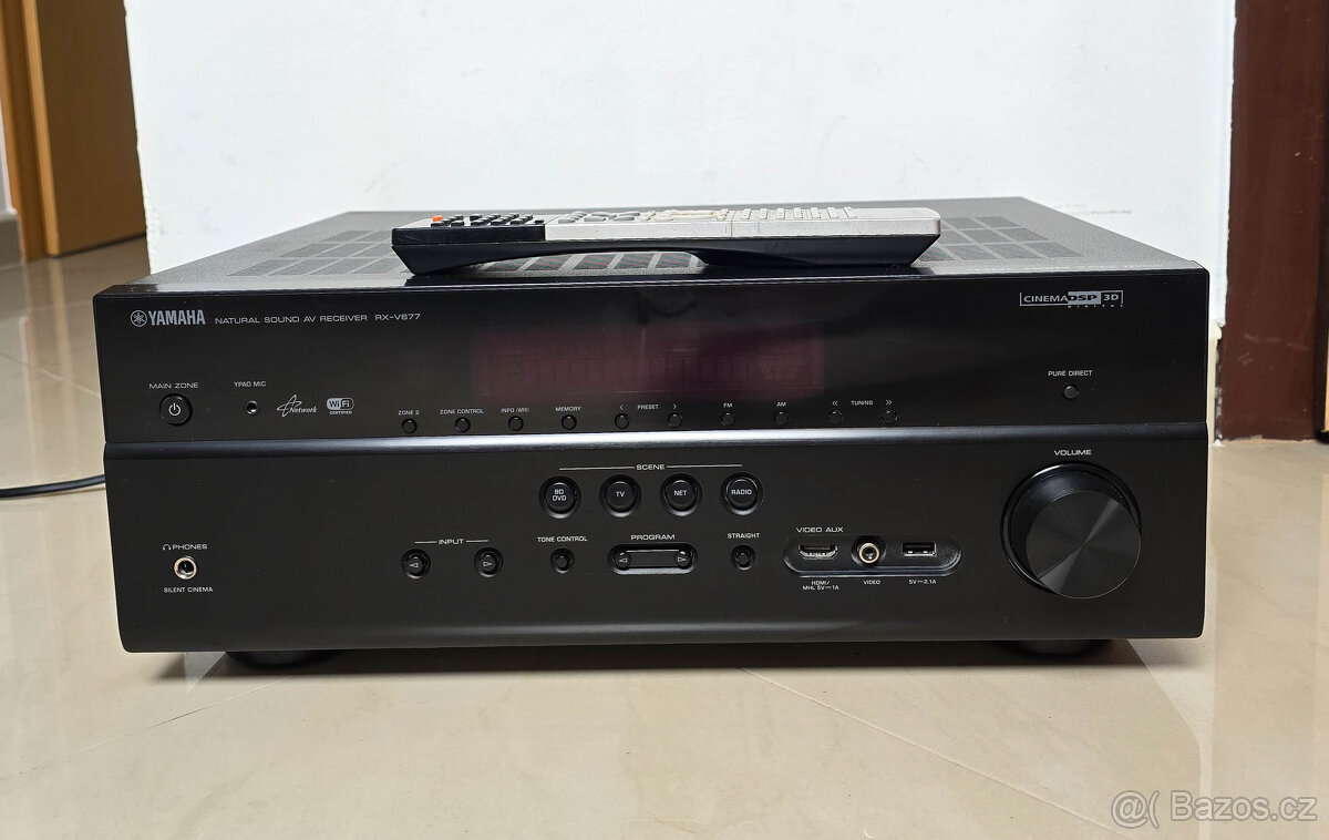 Yamaha RX-V677 / 4K / AirPlay / Wi-fi...