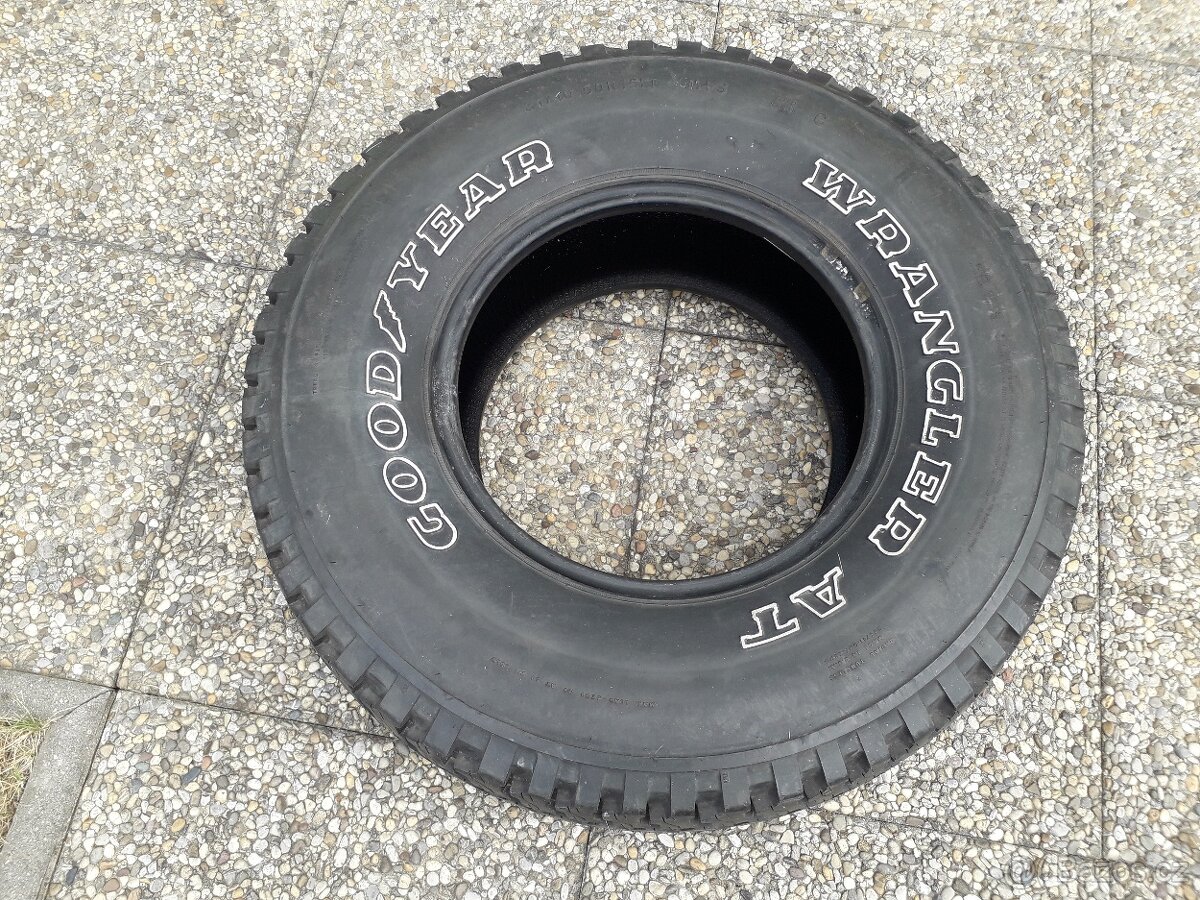 Pneu Off Road