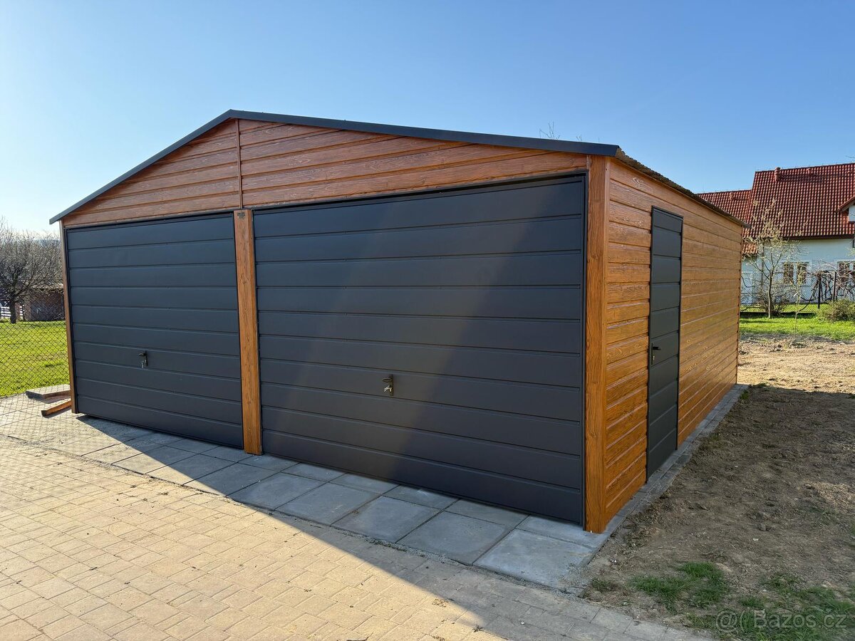 Moderní plechová garáž 6x6