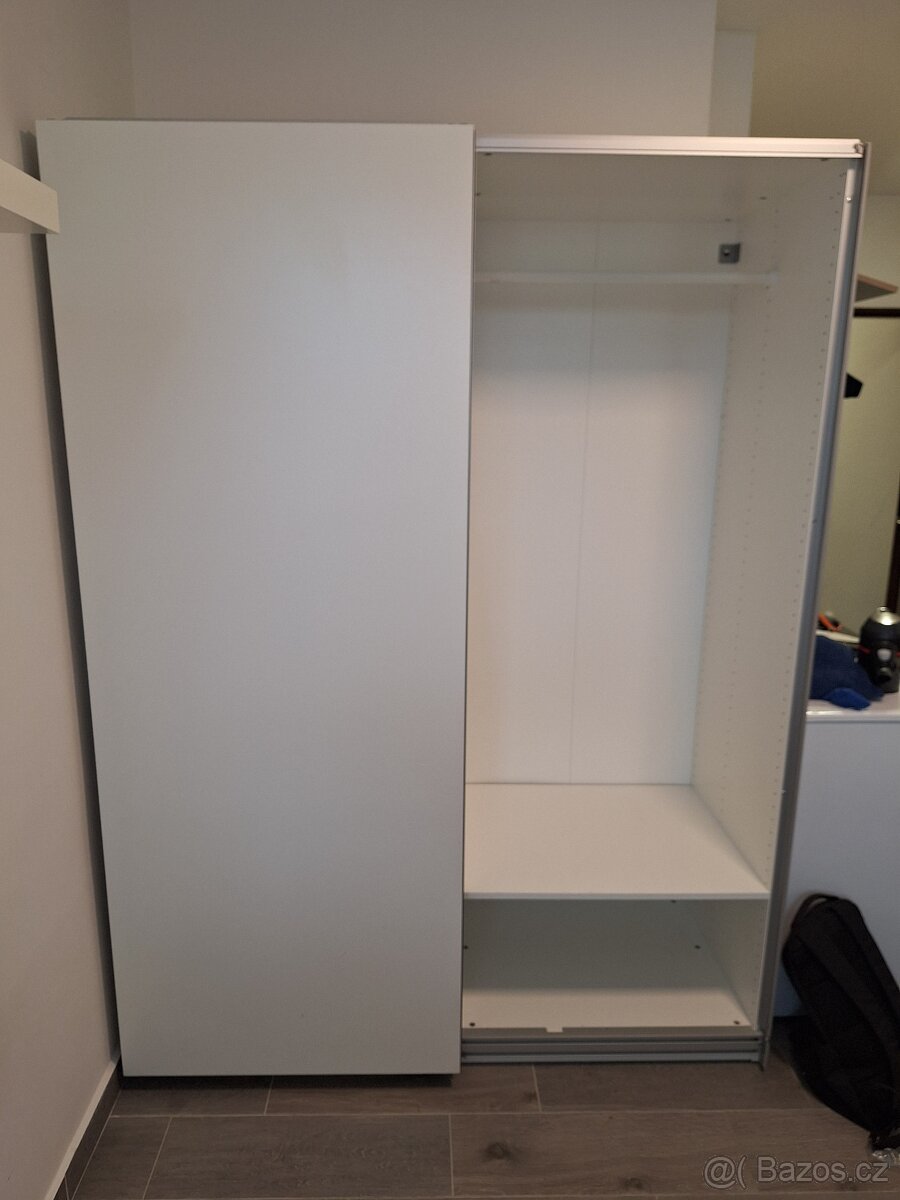 Šatní skříň, ikea, bílá