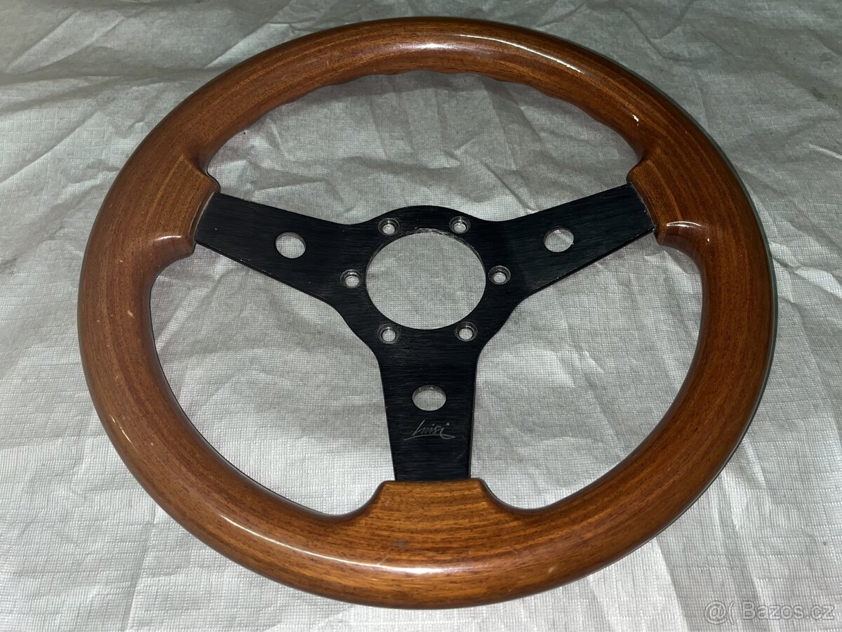 Dřevěný volant Luisi 310mm