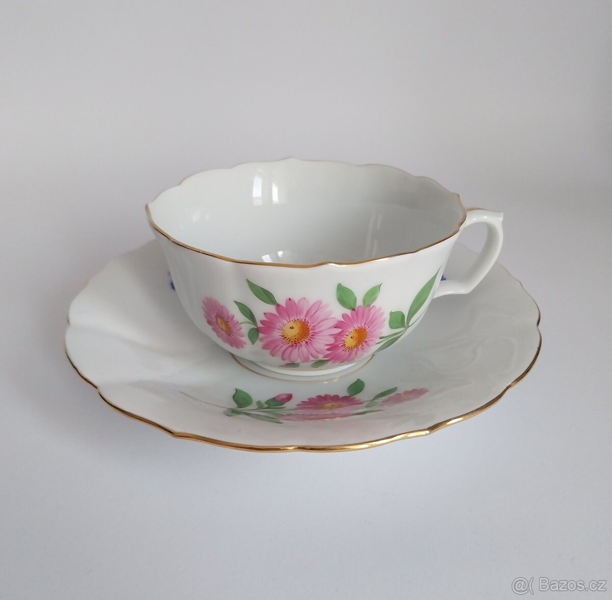 Starožitný porcelánový šálek Míšeň - Meissen