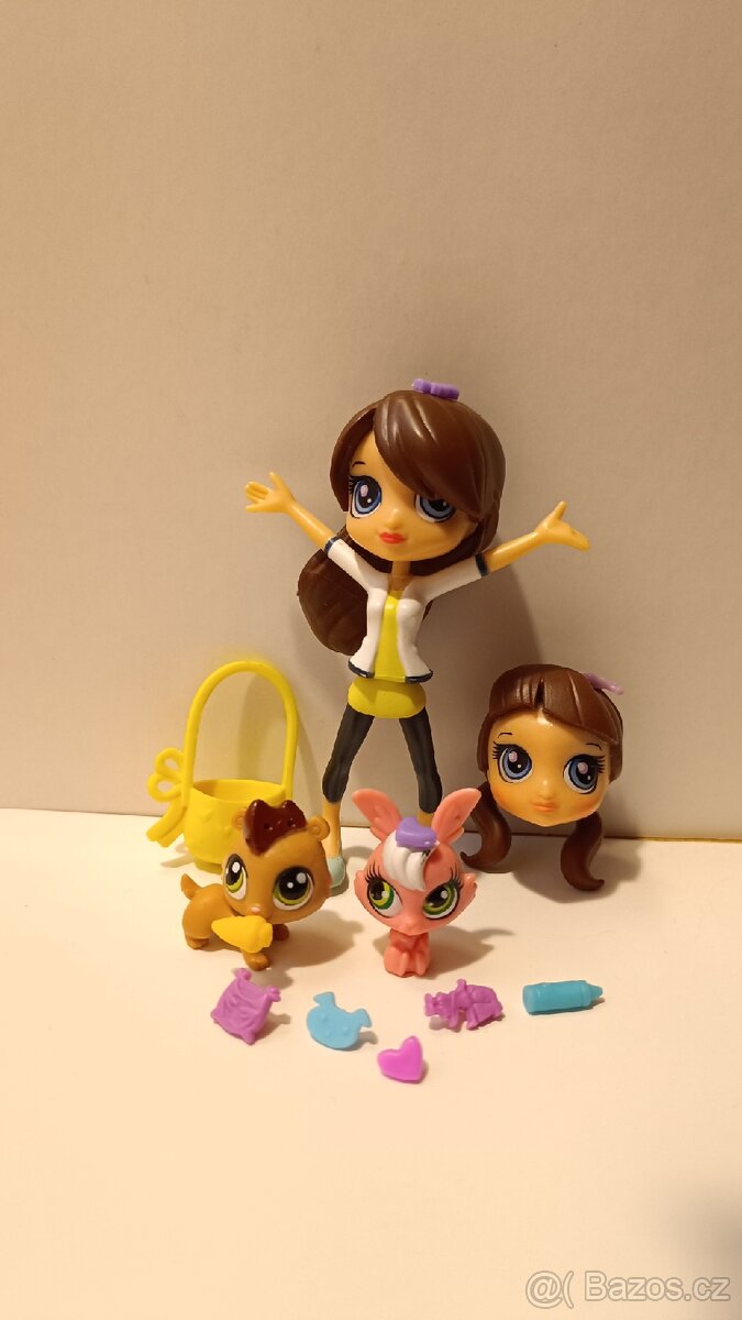 Littlest pet shop postavička Blythe se zvířátky a doplňky