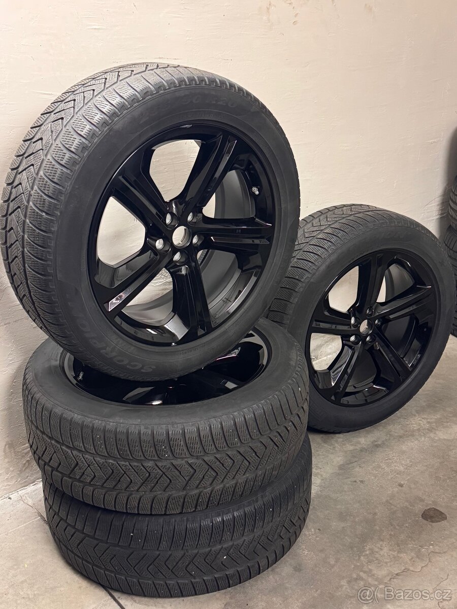 Alu kola 20'' JAGUAR 255/55 R20 zimní pneu Pirelli