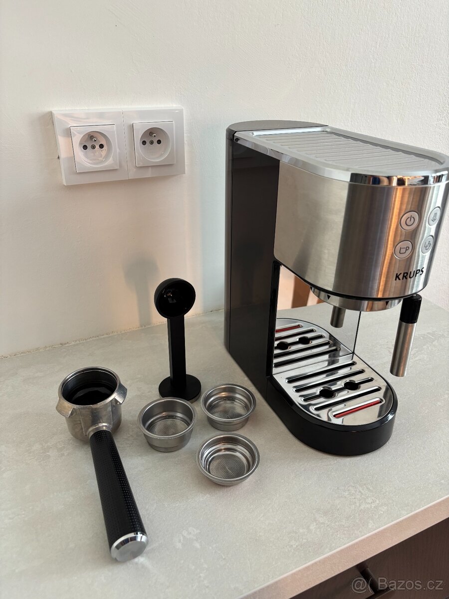 Pákový kávovar Krups XP442C11 Virtuoso
