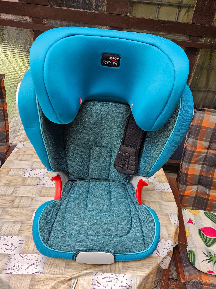 Autosedačka Römer KIDFIX XP 15-36