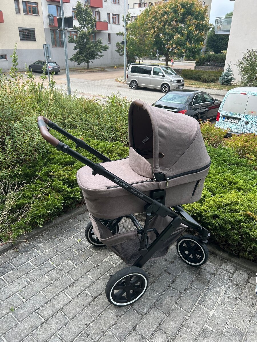 Kočárek ABC Salsa 4 Air hnědý - málo používaný