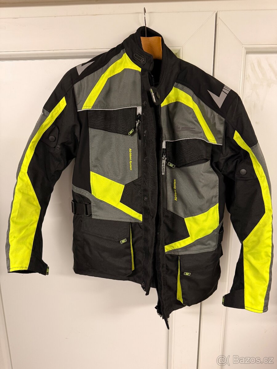 Prodam obleceni na motorku