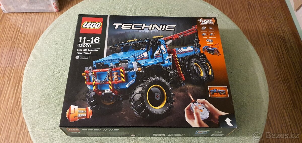 LEGO® Technic 42070 Terénní odtahový vůz 6x6