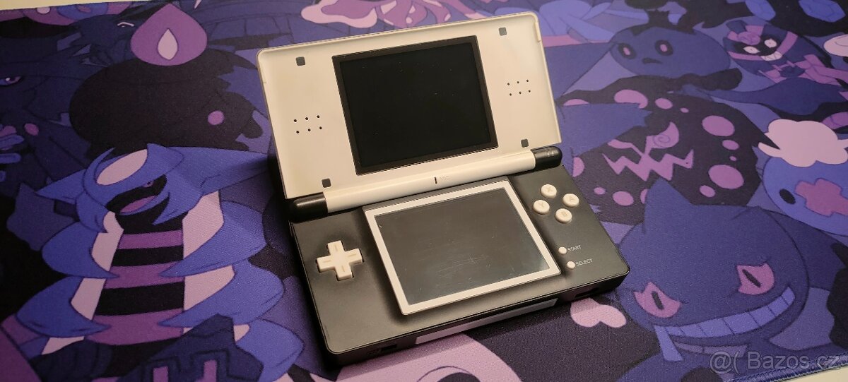 Nintendo DS Lite