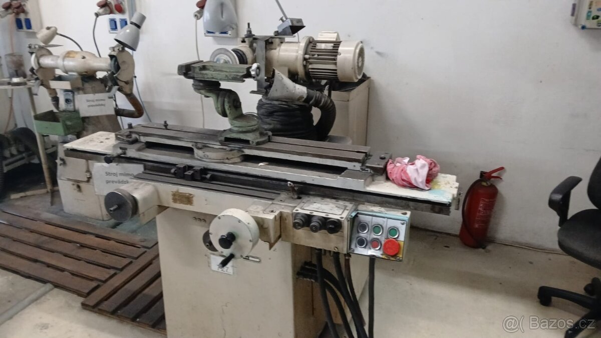 Nástrojová bruska Deckel S1