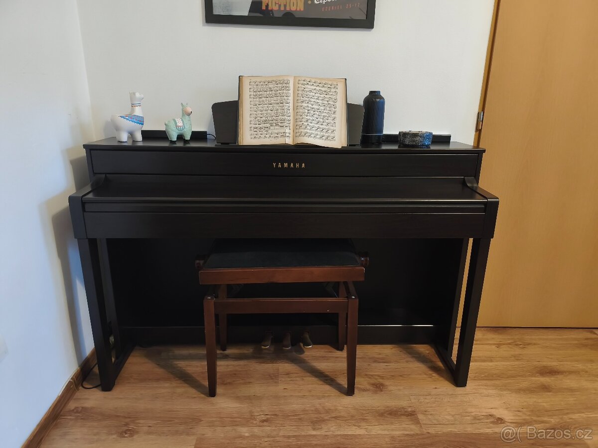 Yamaha Calvinova CLP- 353R