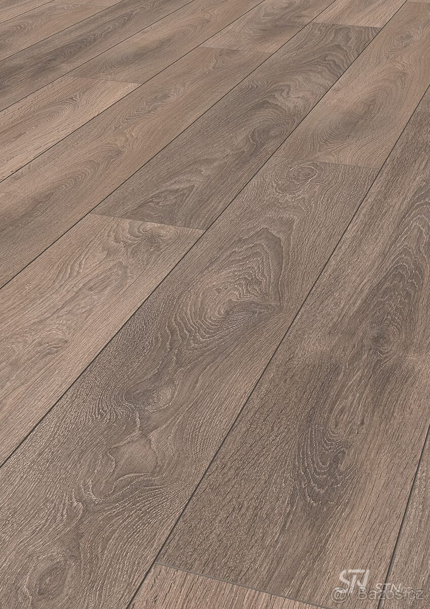 Laminátová plovoucí podlaha 125 m2 dub hnědý sleva 35%NOVÁ