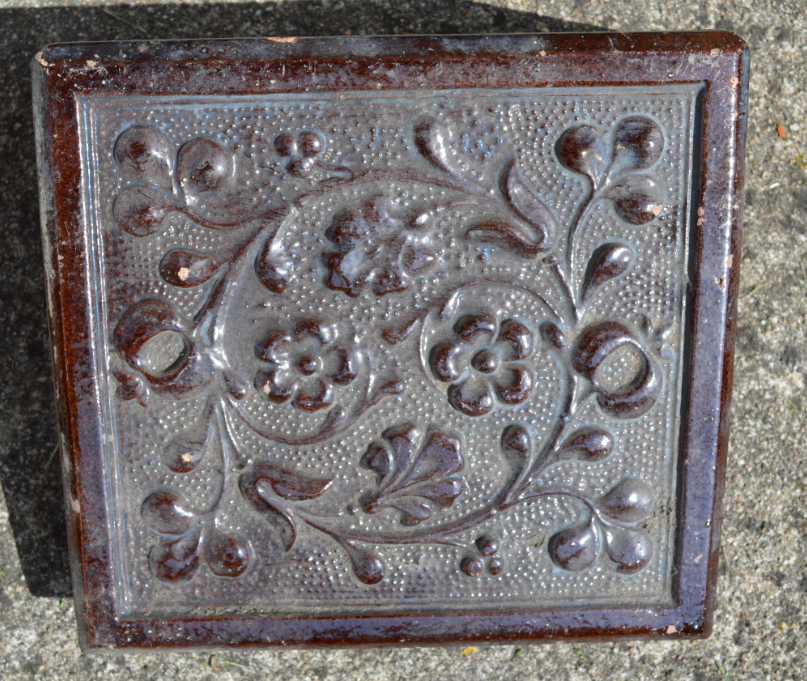 Prodám kamnářské kachlíky