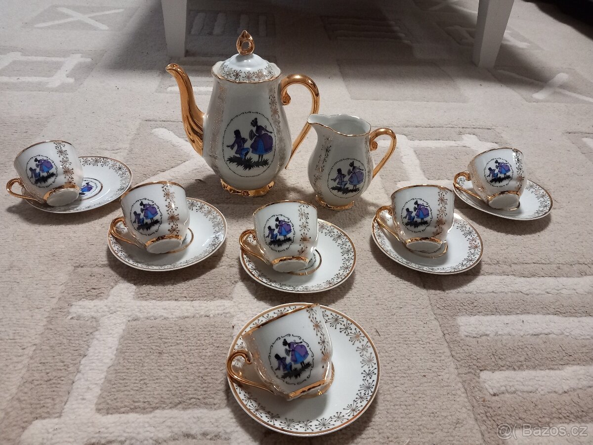 Krásný Starý čajový servis