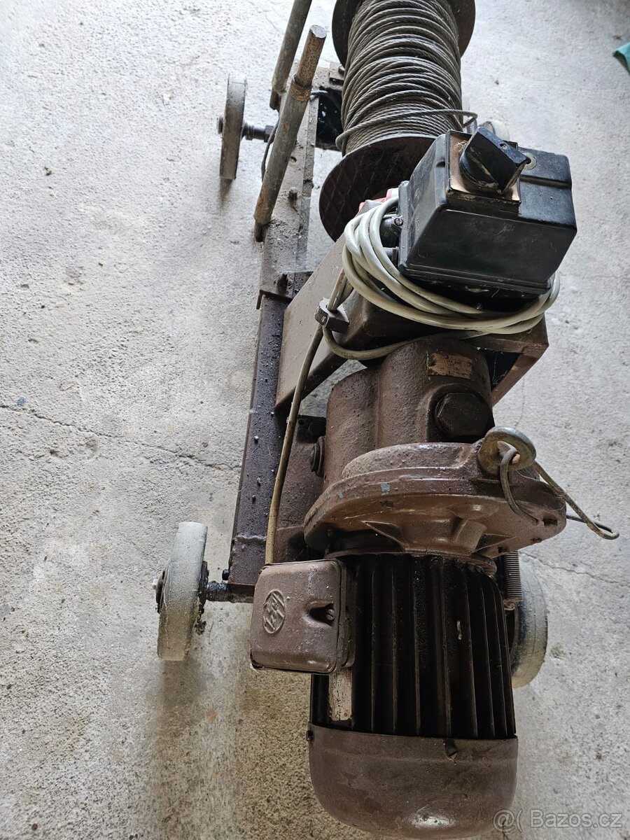 Prodám el.vratek na 380V