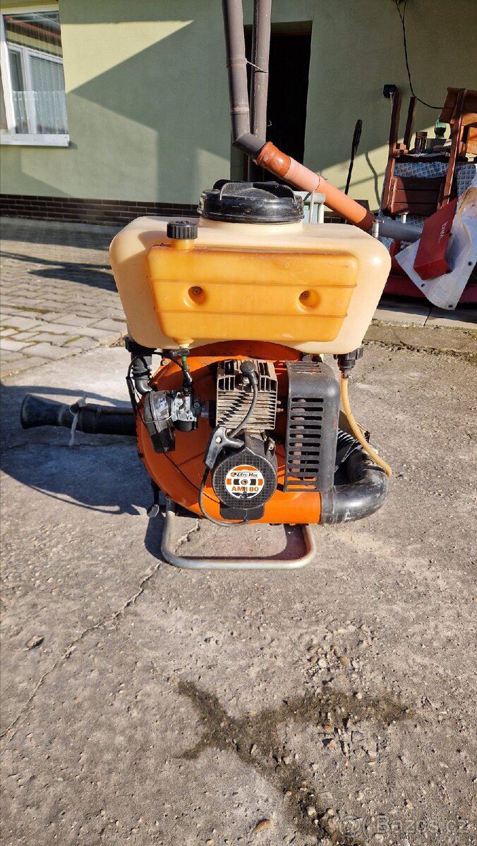 Rosič,ppstřikovač oleo mac