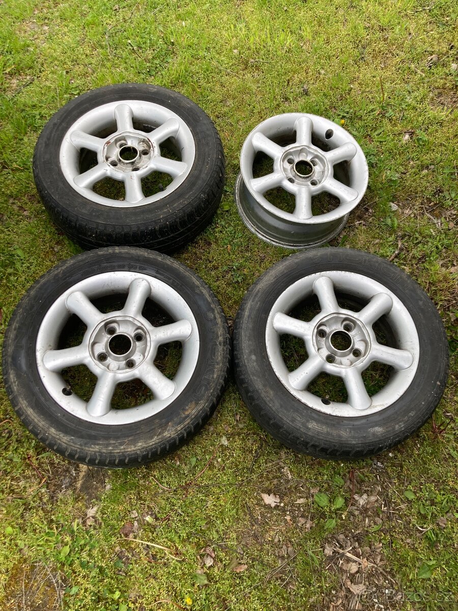 Prodám 4 hliníkové disky 6Jx14H2 ET38 (např. Ford Focus)
