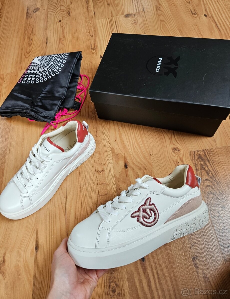 Pinko kožené sneakers vel.38 nové original