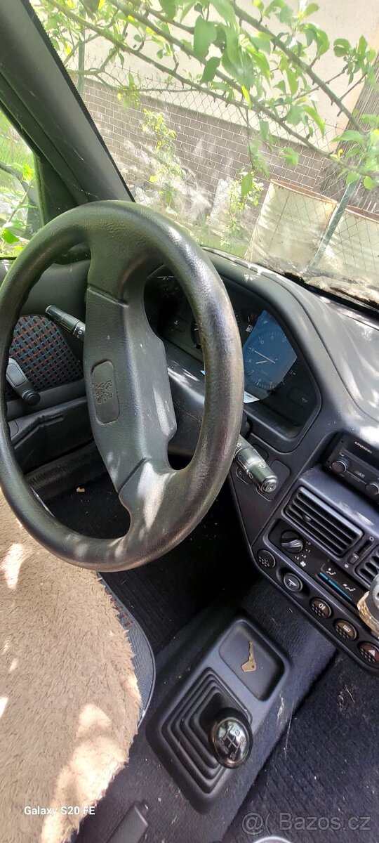 Peugeot 106 XR