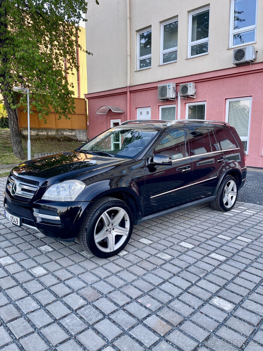 Mercedes - Benz GL500 X164, AMG, bohatá výbava, DPH