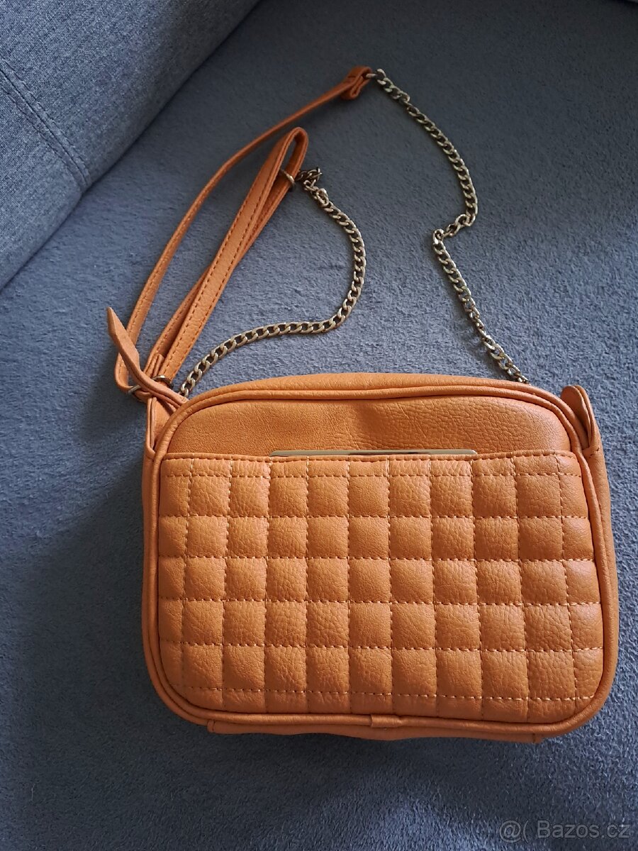 Crossbody dámská kabelka
