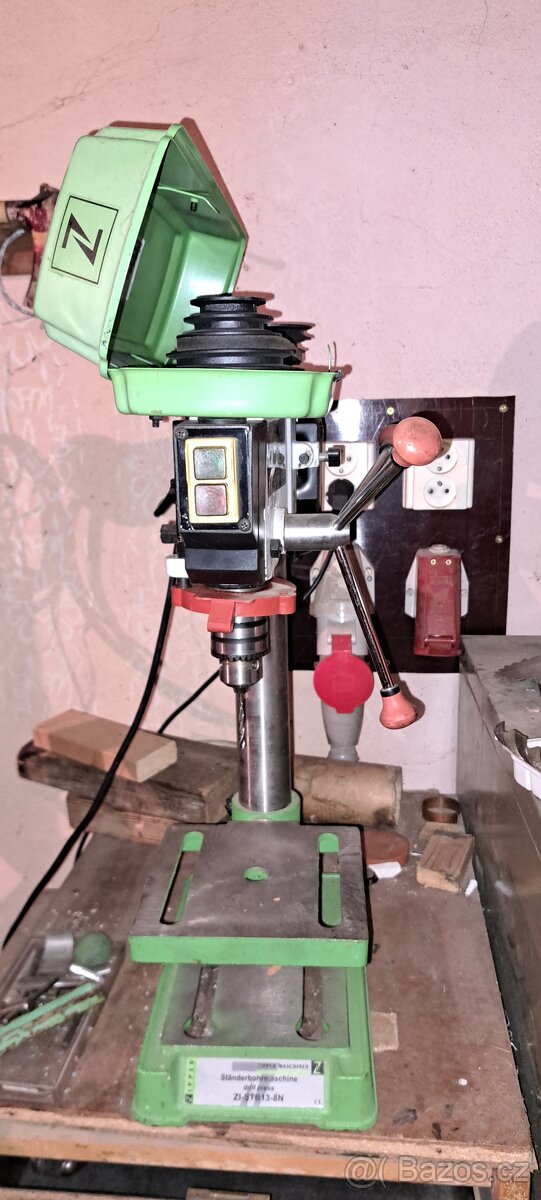 Sloupova vrtacka Zipper ZI-STB13-8N