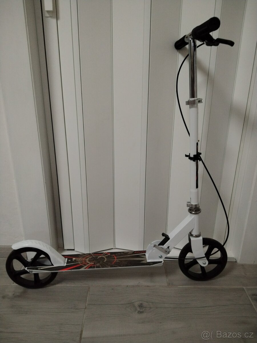 Městská koloběžka Scooter