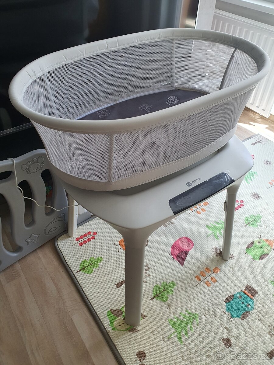 Houpací postýlka 4MOMS Mamaroo Sleep