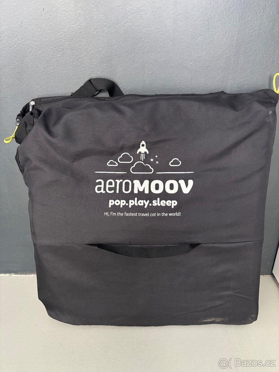 Cestovní postýlka Aeromoov