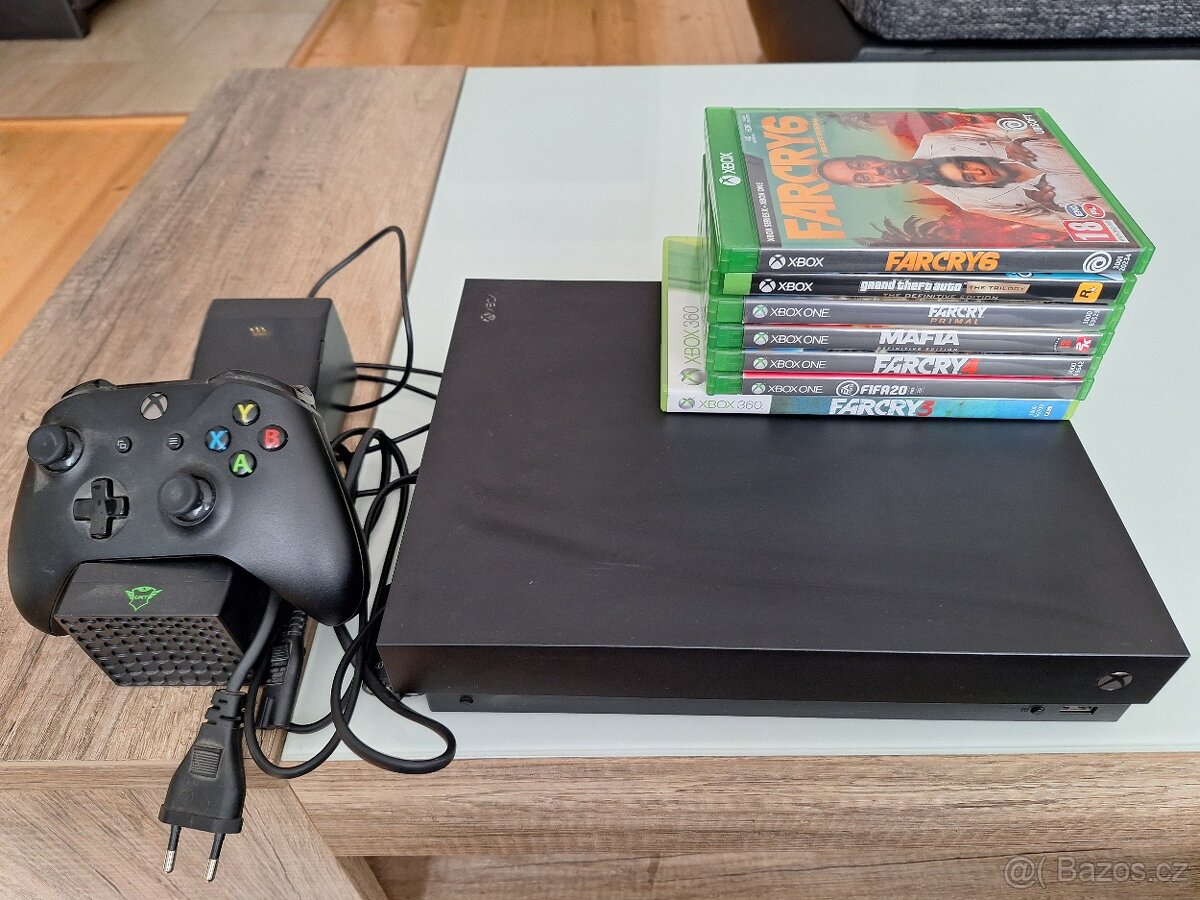 Xbox one X  1TB