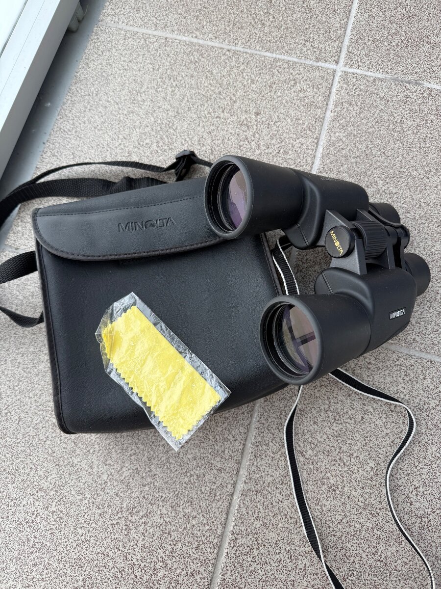 Dalekohled (CLASSICI ZOOM 8-20 x50 4.5 at 8x LONG EYE RELIEF
