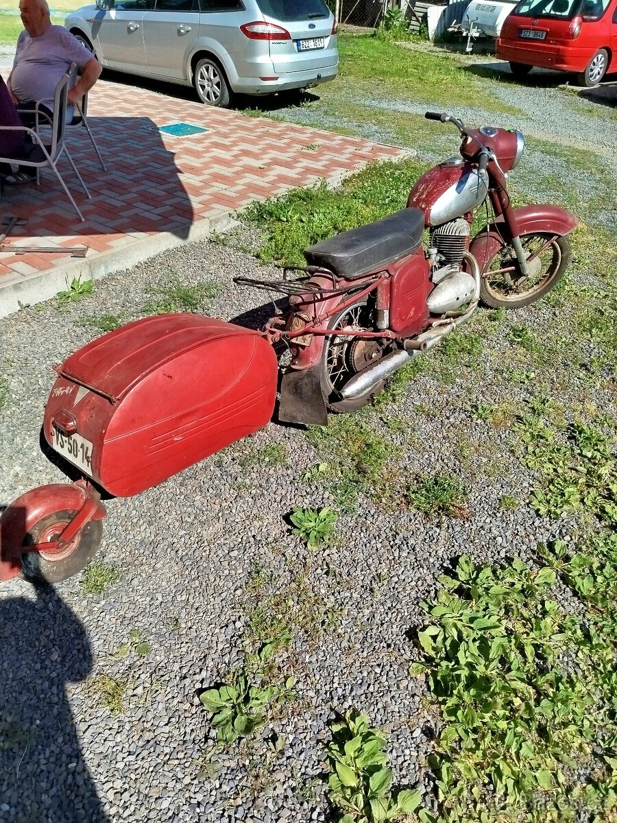 Jawa250 + pav40